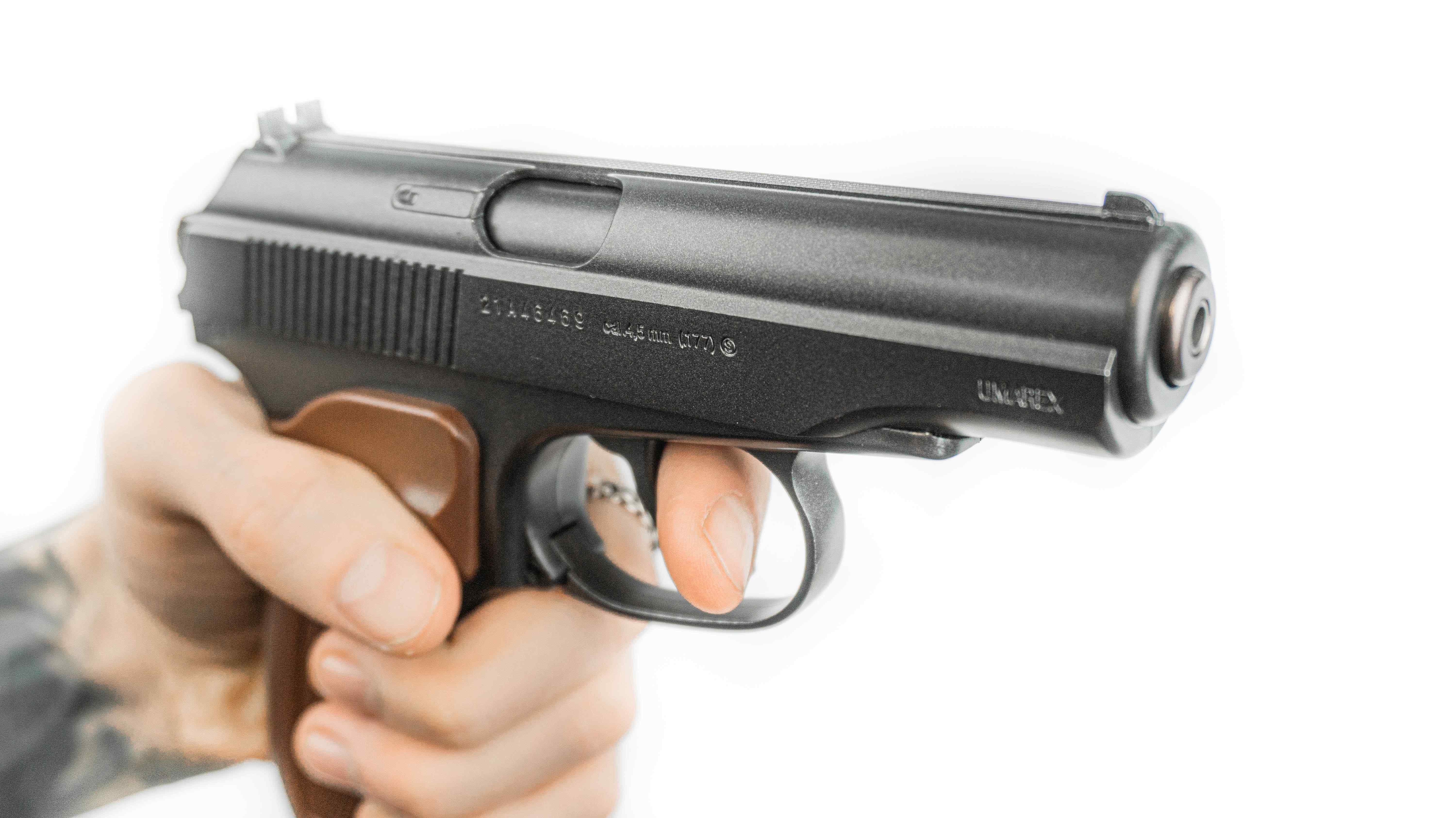 Пневматический пистолет Umarex ПМ Ultra 4,5 мм с блоубэком